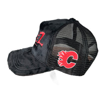 Load image into Gallery viewer, Cartez Cozy Trucker Hat “Black &amp; Red”
